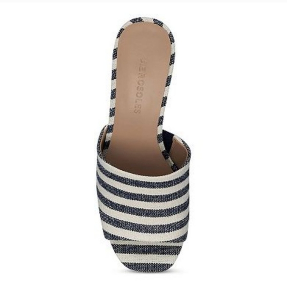 New w/Box Aerosoles Entree Block Heeled Mule Sandals Size 8.5 - Picture 4 of 8